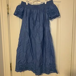 Off the shoulder Old Navy Dress